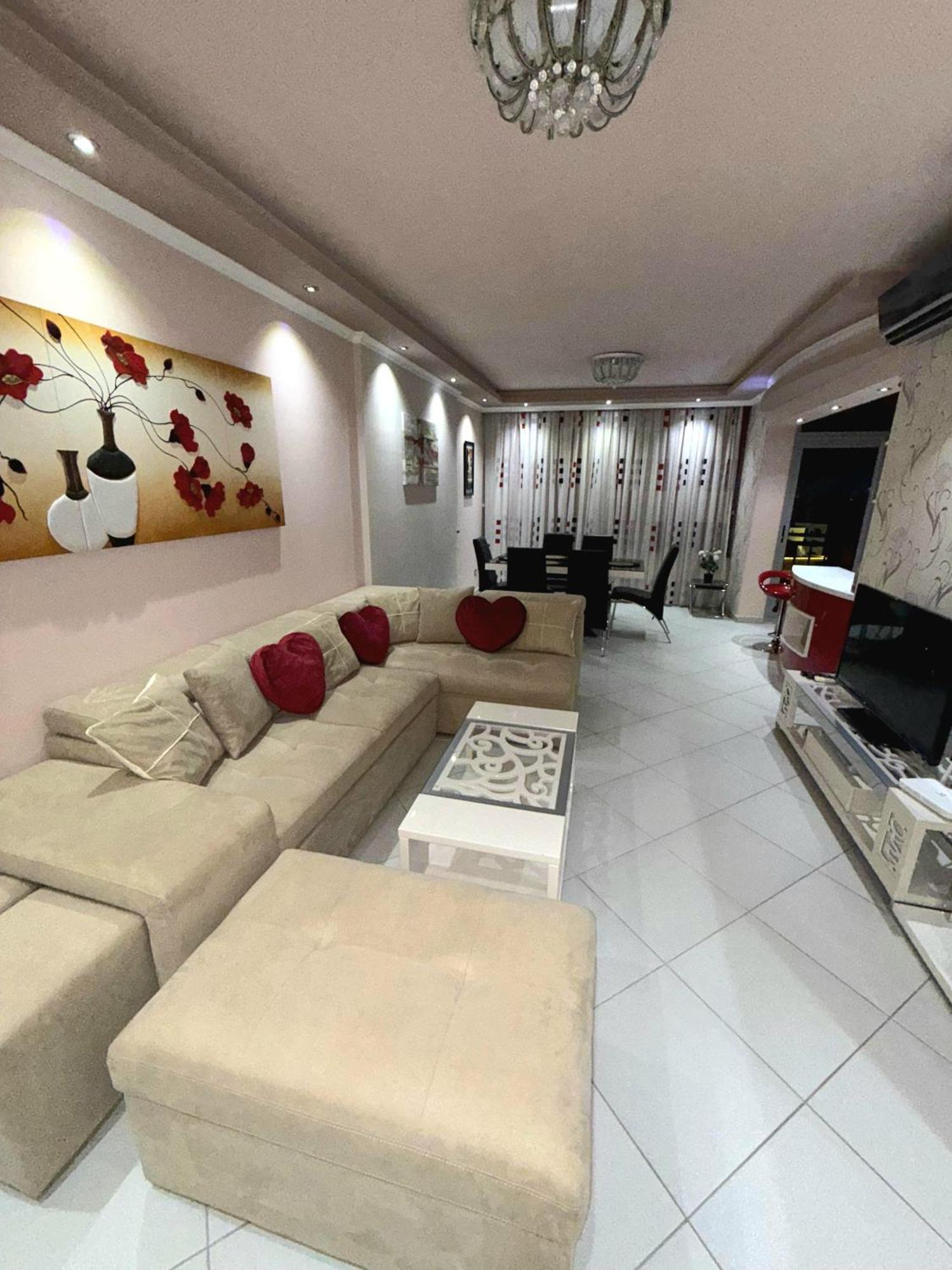 Amy's Luxury Apartment *