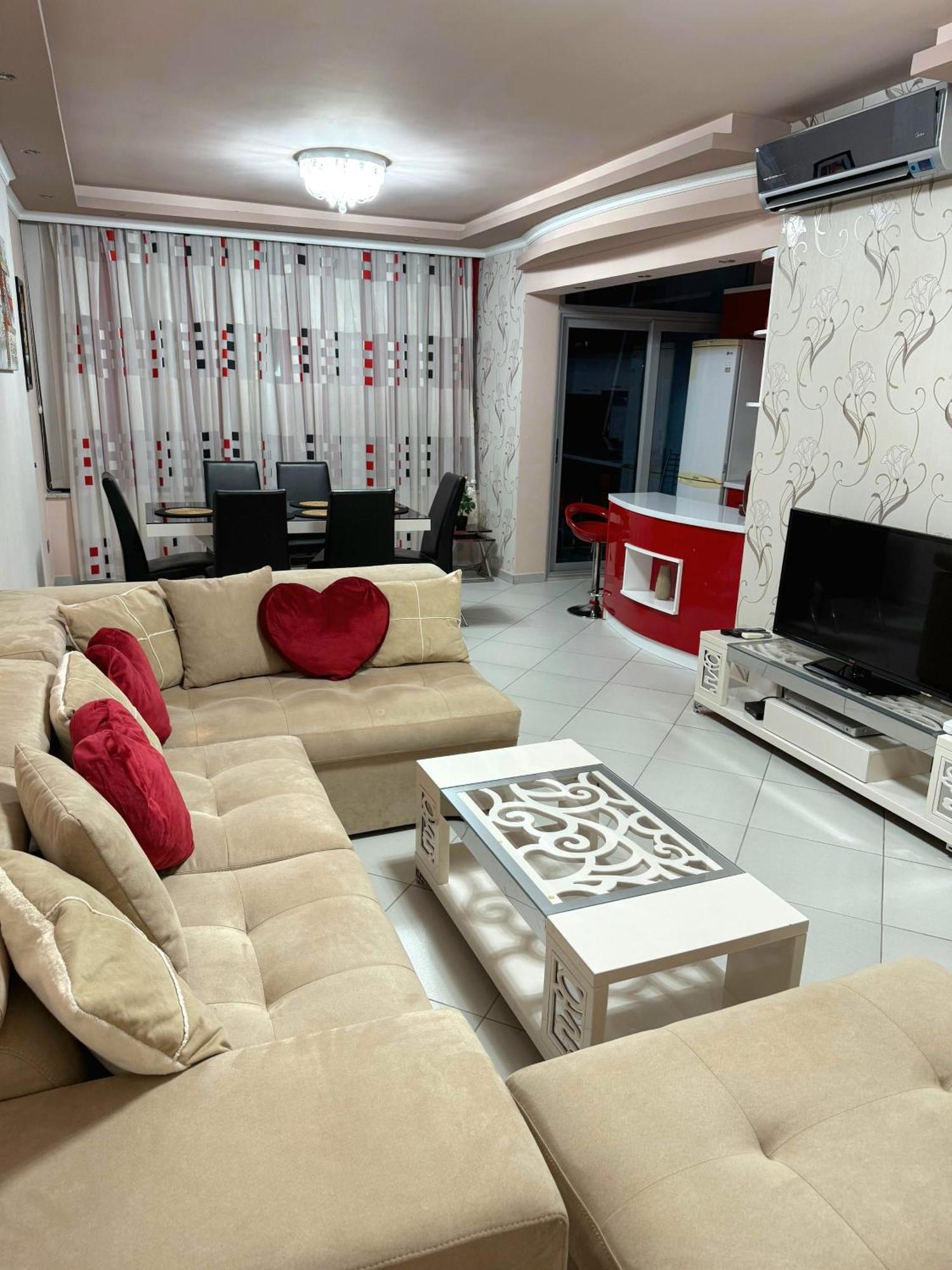 Amy's Luxury * Shkodër